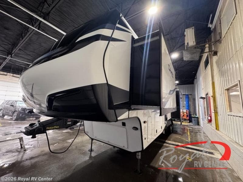 Used 2021 CrossRoads Cameo CE3701RL available in Middlebury, Indiana