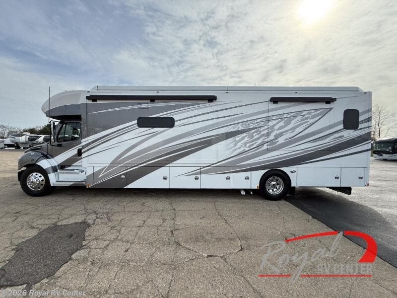 2026 Verona LE 40LRB by Renegade from Royal RV Center in Middlebury, Indiana