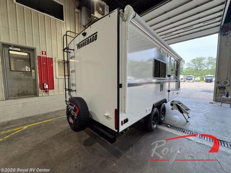 2027 Micro Minnie 2000FRB by Winnebago from Royal RV Center in Middlebury, Indiana