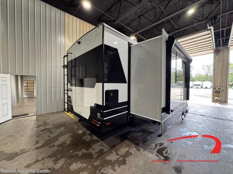 2027 Model I 280 by Brinkley RV from Royal RV Center in Middlebury, Indiana