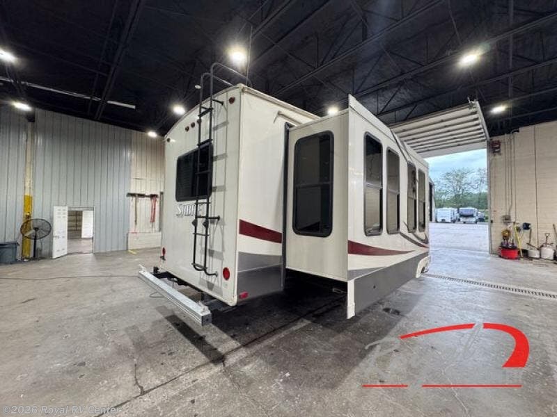 2015 Sabre 34REQS by Palomino from Royal RV Center in Middlebury, Indiana