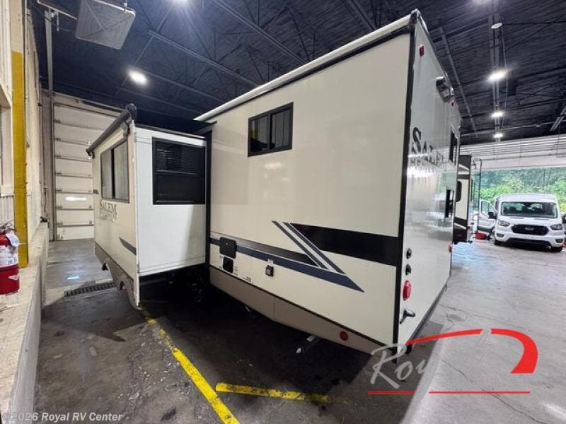 Used 2024 Forest River Salem Hemisphere Hyper-Lyte 23BHHL available in Middlebury, Indiana