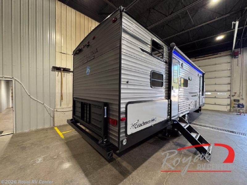 2024 Catalina Legacy Edition 263BHSCK by Coachmen from Royal RV Center in Middlebury, Indiana