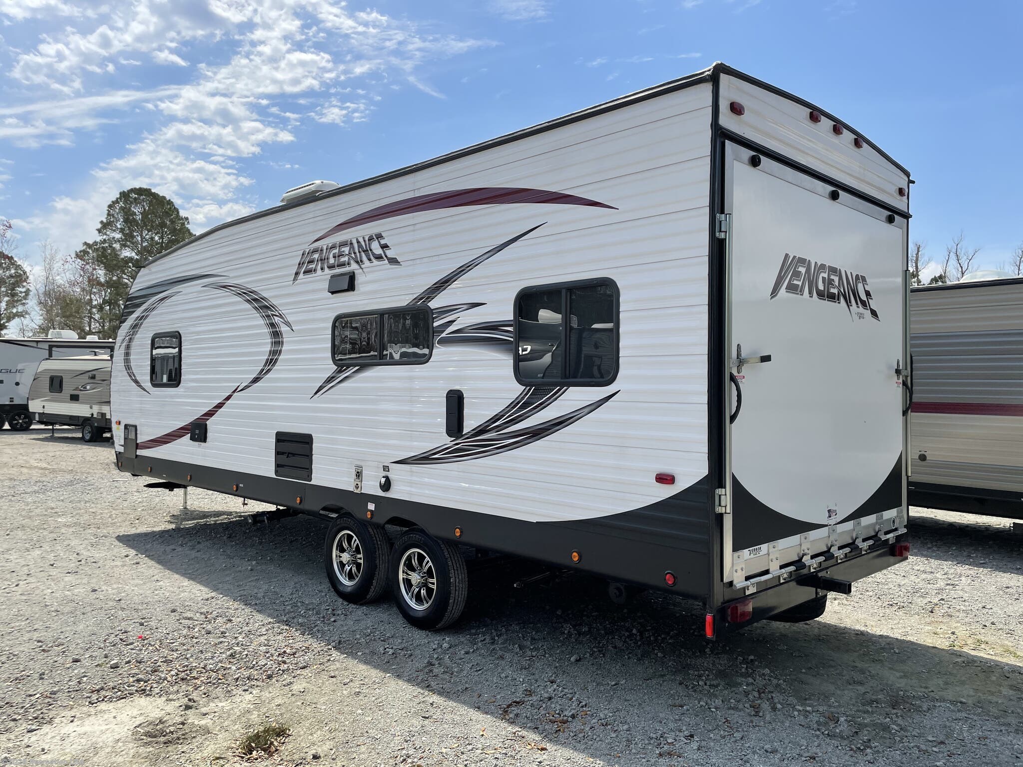 2014 Forest River Vengeance 25V RV for Sale in Longs, SC 29568 11312