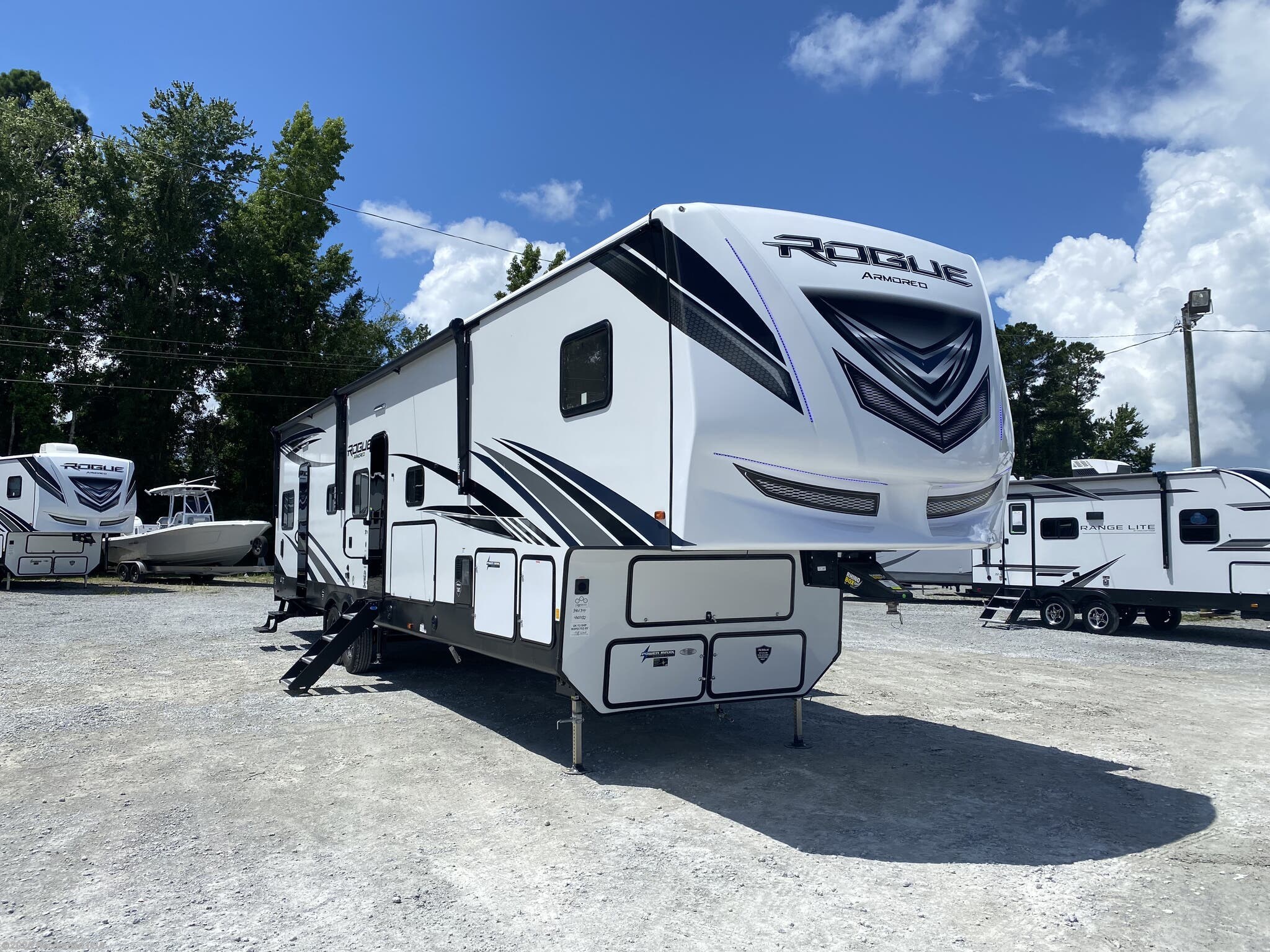 2021 Forest River Vengeance Rogue Armored 4007 RV for Sale in Longs, SC