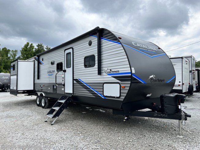 New 2022 Coachmen Catalina Legacy Edition 323QBTSC available in Myrtle Beach, South Carolina