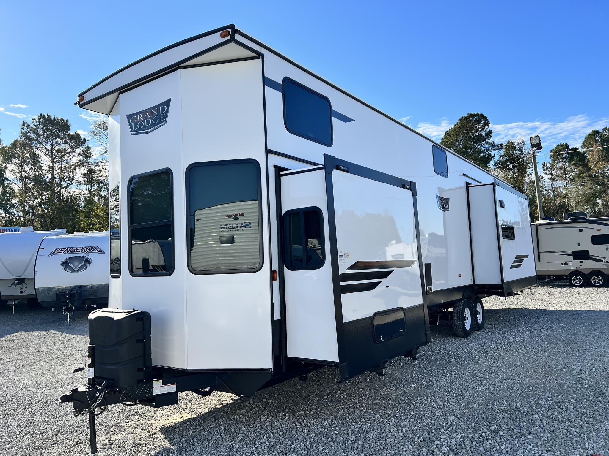 2023 Forest River Wildwood Grand Lodge 42DL RV for Sale in Longs