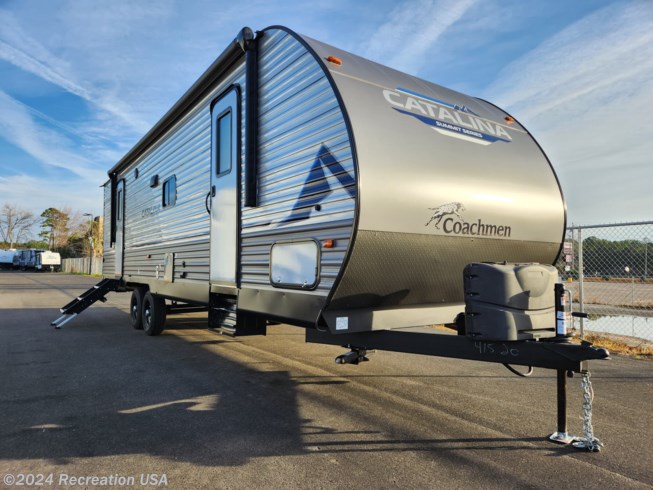 New 2023 Coachmen Catalina Summit Series 8 271DBS available in Myrtle Beach, South Carolina
