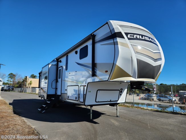 New 2023 Prime Time Crusader 395BHL available in Myrtle Beach, South Carolina