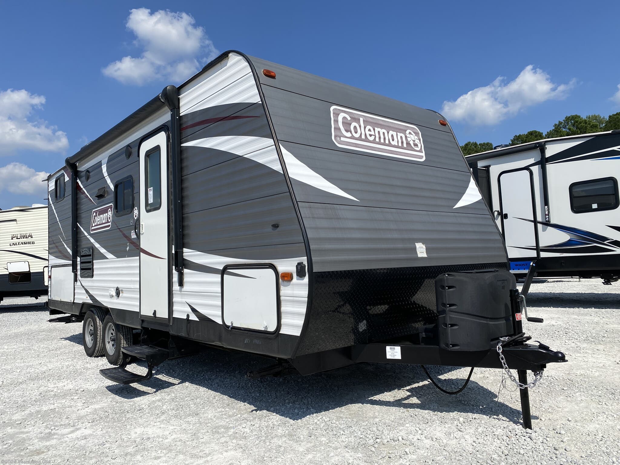 2018 Dutchmen Coleman Lantern 215BH - dbl bunk queen bed travel