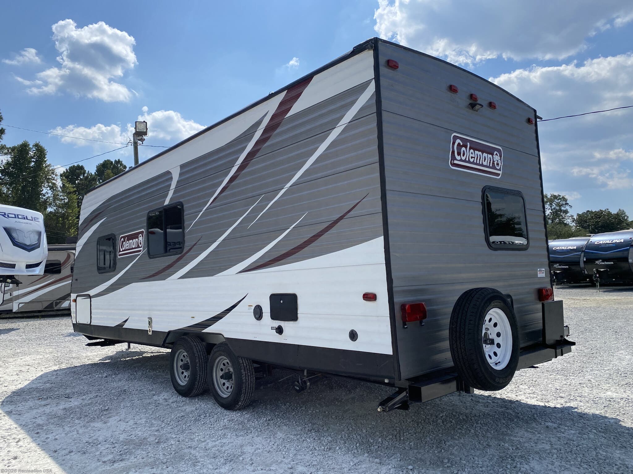 2018 Dutchmen Coleman Lantern 215BH dbl bunk queen bed travel trailer