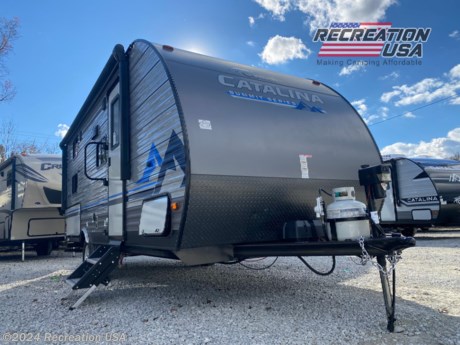 &lt;p&gt;30 AMP, 13.5K AC, ONE SLIDE W/TOPPER, QUEEN MURPH BED, 40 AMP SOLAR CONTROLLER AND 100 WATT INSTALLED SOLAR PANEL, OUTSIDE KITCHEN - 2022 Coachmen Catalina Summit 184BHS - *** Price Includes Prep *** - National Shipping Available NO HIDDEN FEES&lt;/p&gt;
&lt;p&gt;The 184BHS is the most versatile bunk house! This floor plan is towing friendly and suitable for most tow vehicles. Our double over double bunk beds offer more comfort and flexibility than traditional single bunks. The family friendly U-shape dinette slide out opens up this floor plan and provides storage underneath the benches as well as additional sleeping utility. Our fold down queen Murphy bed is the ultimate space safer! Enjoy the comfort and convenience of a sofa when the bed is stowed.&lt;/p&gt;
&lt;p&gt;JAVA DECOR&lt;/p&gt;
&lt;p&gt;SUMMIT SERIES PEAK PACKAGE&lt;br&gt;13.5K UPGRADED A/C, CAREFREE MULTICOLOR POWER AWNING WITH&lt;br&gt;REMOTE, (2) JBL PREMIUM MARINE GRADE OUTSIDE SPEAKERS, LP QUICK&lt;br&gt;CONNECT, ALUMINUM FENDER SKIRTS, COMPACT HEAD UNIT WITH&lt;br&gt;BLUETOOTH/AUX/HDMI/AM/FM RADIO AND USB CHARGING PORT, SMOOTH&lt;br&gt;METAL RADIUS FRONT, BATTERY DISCONNECT, MAGNETIC BAGGAGE DOOR&lt;br&gt;LATCHES (RETAIL VALUE OF $1,549.00)&lt;/p&gt;
&lt;p&gt;COMFORT &amp;amp; CONVENIENCE PACKAGE - SUMMIT SERIES&lt;br&gt;12V 10 CU FT REFER, FLUSH MOUNT 2-BURNER STOVE, THERMOFOIL&lt;br&gt;COUNTERTOPS W/ SMOOTH DROP EDGE, UNDERMOUNT SINK, SINK COVER&lt;br&gt;FOR ADDITIONAL COUNTERTOP SPACE, SCREWED CABINET CONSTRUCTION&lt;br&gt;WITH SOLID WOOD DOORS, PLEATED NIGHT SHADES, FRICTION HINGE&lt;br&gt;ENTRANCE DOOR, EXTRA LARGE ENTRY ASSIST HANDLE, ABS TUB/SHOWER&lt;br&gt;SURROUND, ALL IN ONE MONITOR PANEL, BLACK TANK FLUSH, POWER&lt;br&gt;VENT FAN IN LIVING ROOM AND BATHROOM, LED INTERIOR LIGHTS (RETAIL&lt;br&gt;VALUE OF $1,635.00)&lt;/p&gt;
&lt;p&gt;SOLID STEP ENTRANCE STEPS (MAIN ENT) IPO FLIP DOWN STEPS&lt;/p&gt;
&lt;p&gt;OFF-GRID SOLAR PACKAGE - 40 AMP SOLAR CONTROLLER AND 100 WATT&lt;br&gt;INSTALLED SOLAR PANEL&lt;/p&gt;
&lt;p&gt;OUTSIDE KITCHEN&lt;/p&gt;
&lt;p&gt;POWER TONGUE JACK&lt;/p&gt;
&lt;p&gt;At Recreation USA our sale prices on our campers are fair and maybe the lowest in the country. There&#39;s zero price gouging, no additional fees for freight cost, no preparation fees, no fee for instructional walk-through, no pre-delivery inspection fee, no battery charging fee or for filling the propane tanks. Total transparency is our goal and we aim to deliver the best buying experience, so your family can start creating memories today.&lt;/p&gt;