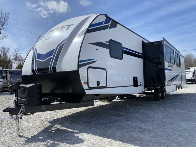 2021 Sunset Trail Super Lite 331BH by CrossRoads from Recreation USA in Longs - North Myrtle Beach, South Carolina