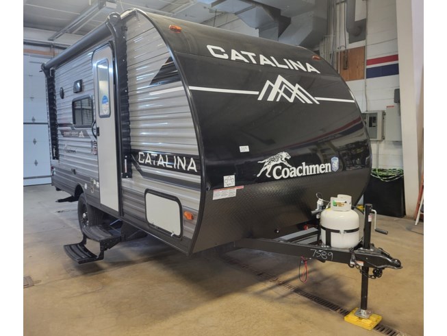 New 2024 Coachmen Catalina Summit Series 7 164BHX available in Madison, Ohio