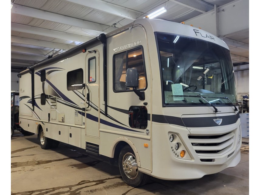 Used 2017 Fleetwood Flair LXE 31B available in Madison, Ohio
