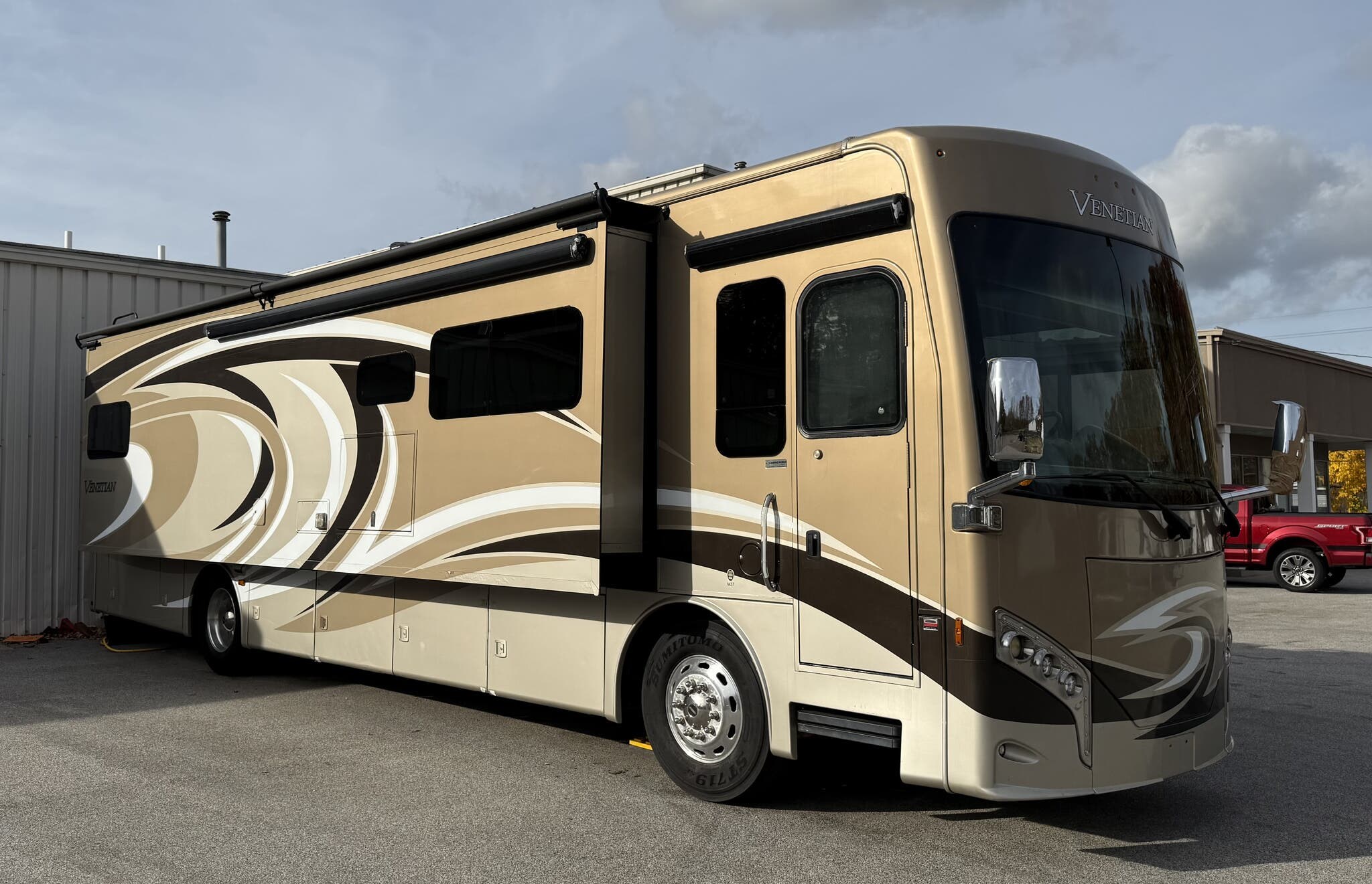 2016 Thor VENETIAN M37