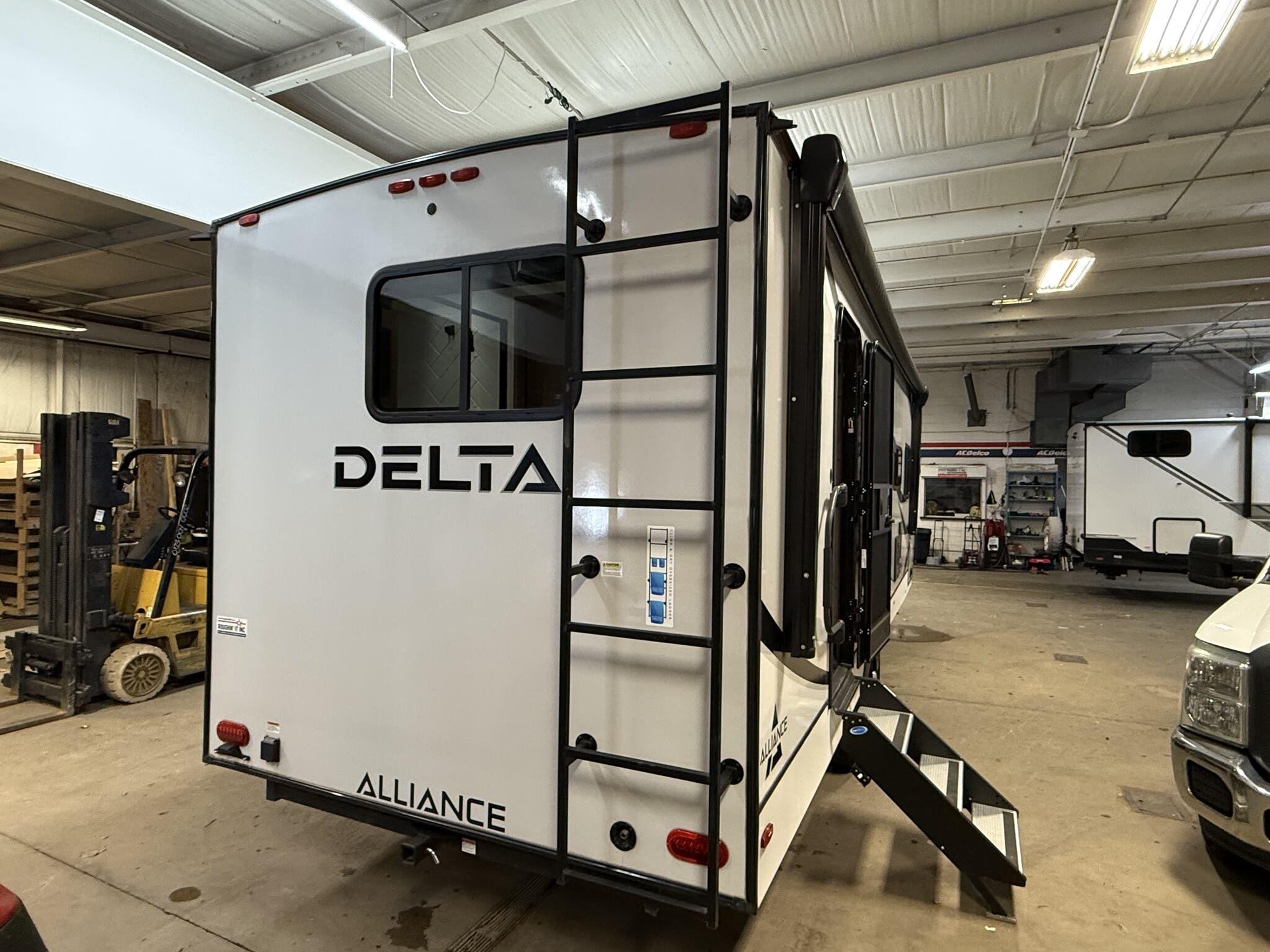 2024 262RB by Delta from Roughin' It Inc in Madison, Ohio