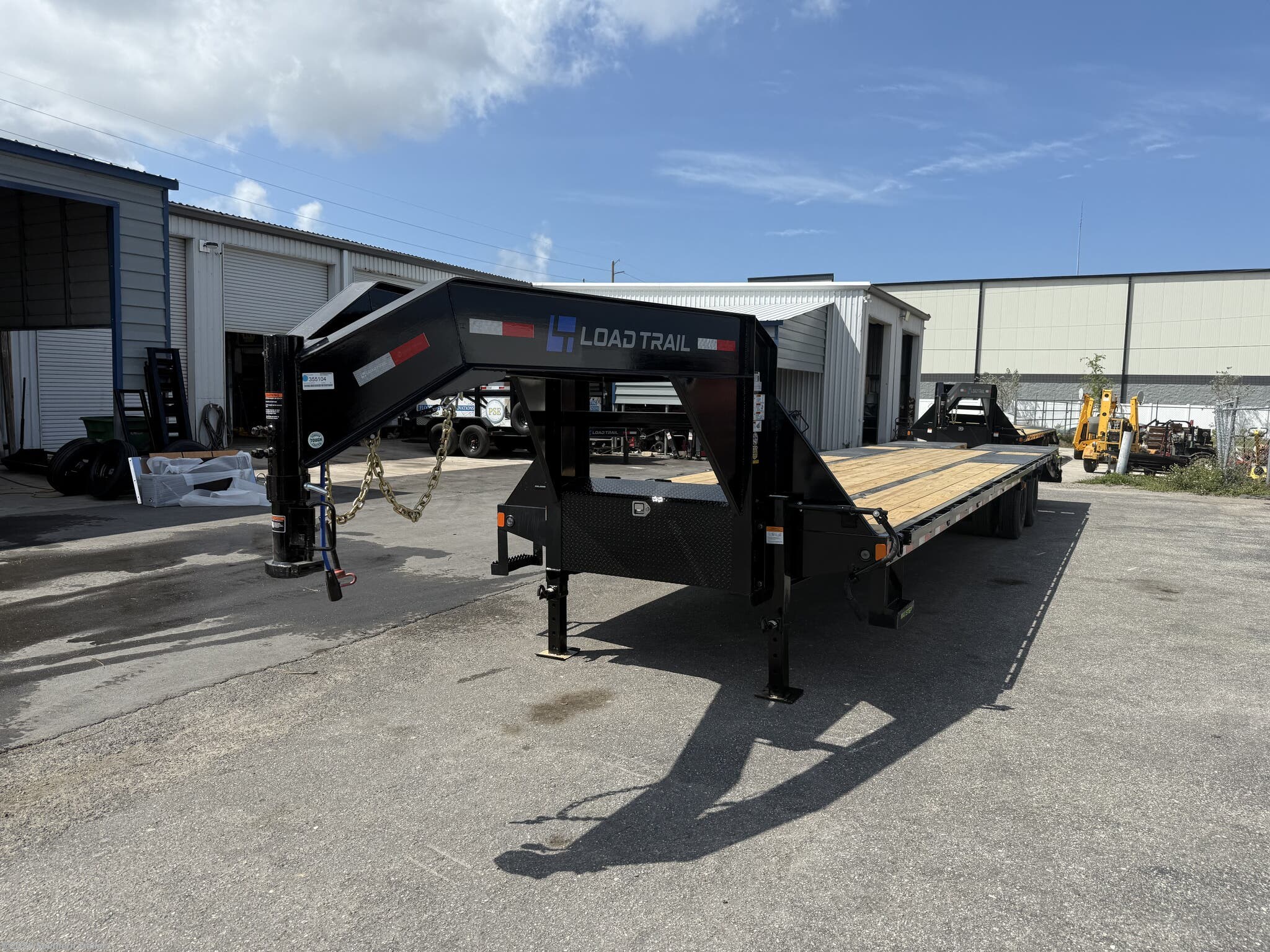 2025 Load Trail GP 102X36 Gooseneck Flatbed Trailer 25.9K GVWR - New Deckover/Flat Deck Trailer for sale by Southern Trailer in Englewood, Florida