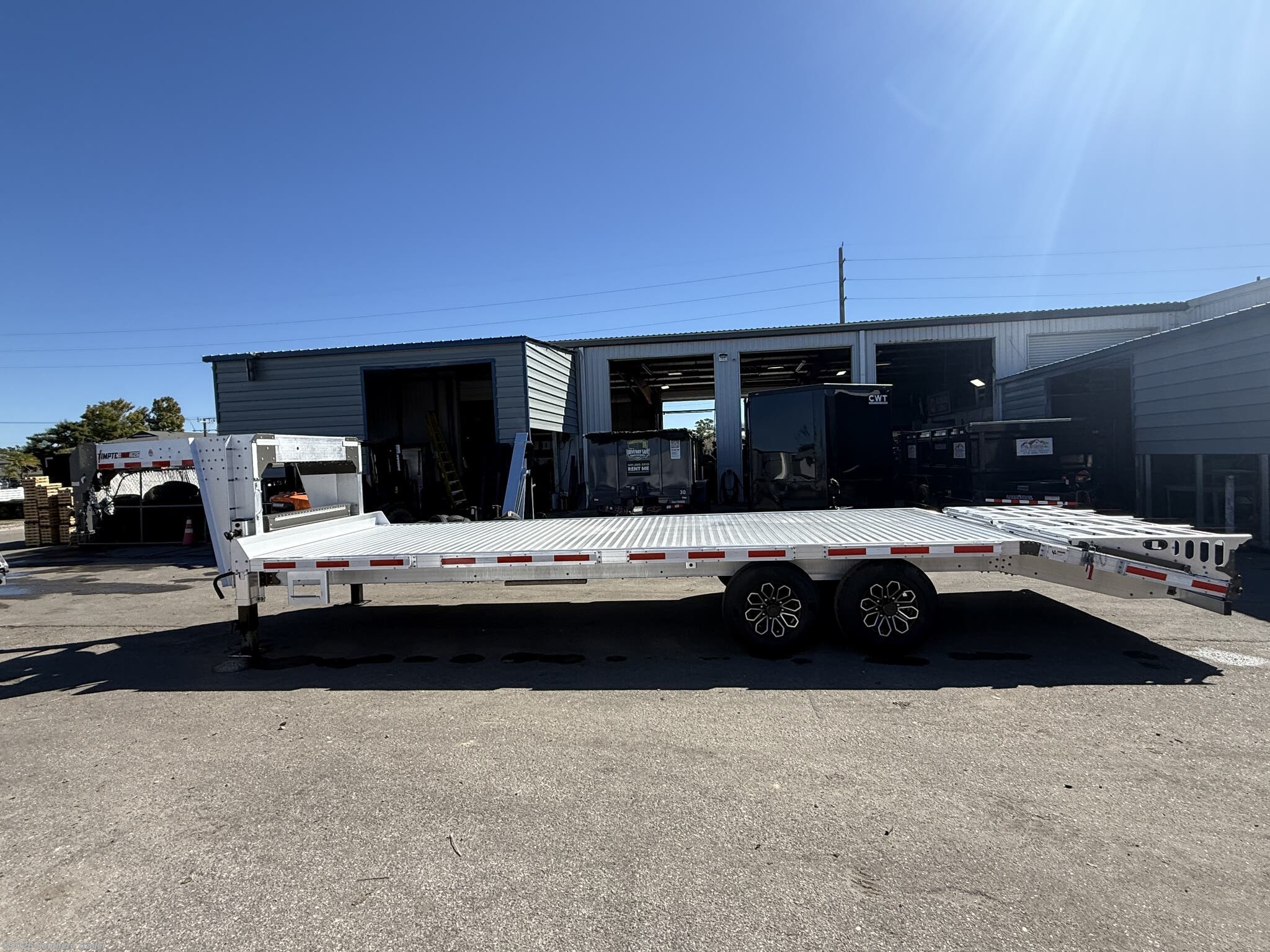 New 2026 Timpte 26' Gooseneck Aluminum Deckover Trailer  16K GVWR available in Englewood, Florida