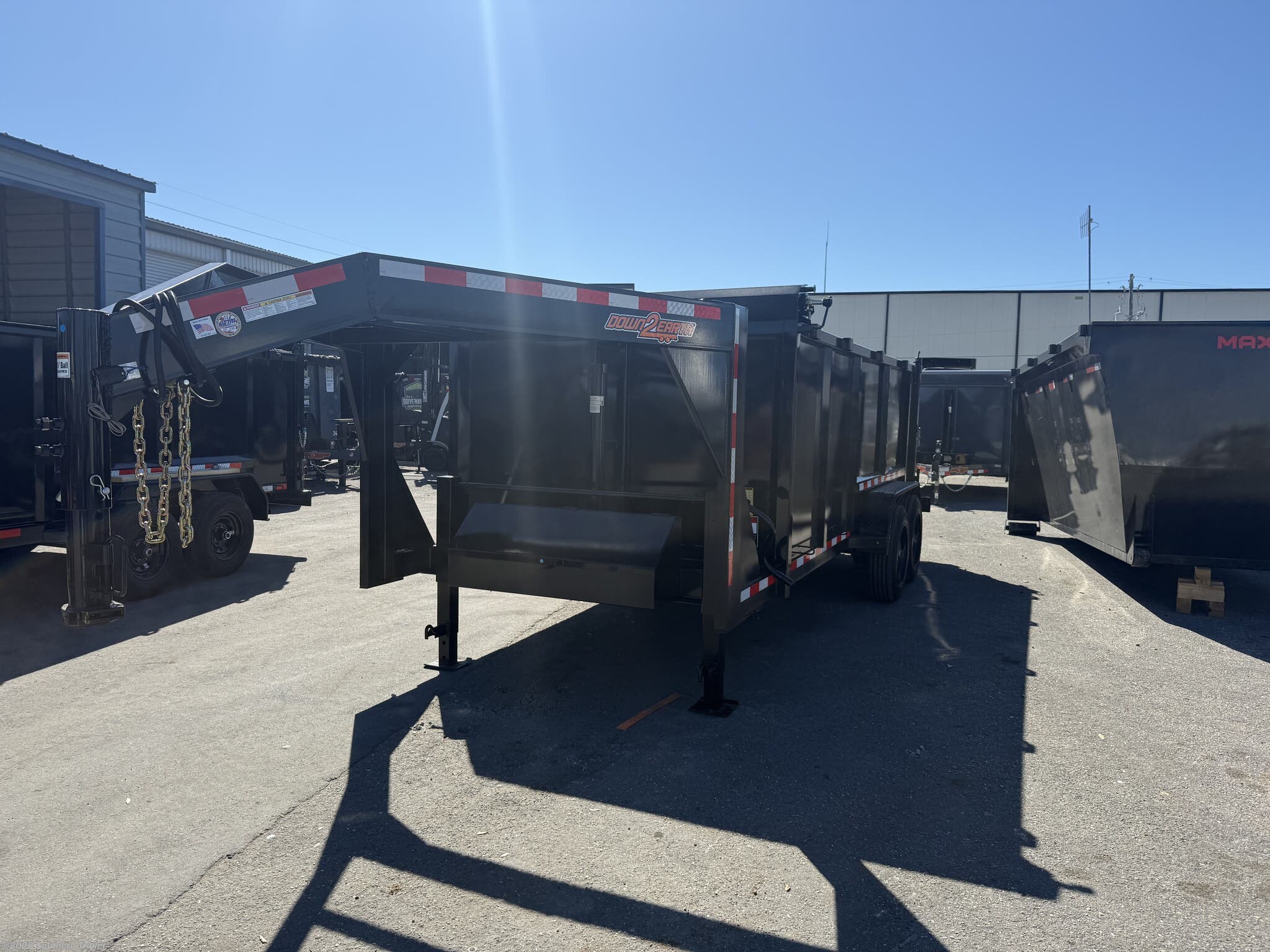 2026 82X16 Gooseneck Dump 7GA Floor W/Tarp 17.5K LB by Down 2 Earth from Southern Trailer in Englewood, Florida