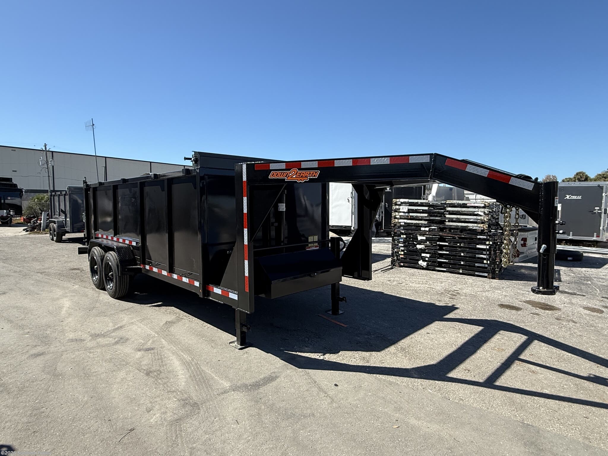 2026 Down 2 Earth 82X16 Gooseneck Dump 7GA Floor W/Tarp 17.5K LB - New Dump Trailer for sale by Southern Trailer in Englewood, Florida