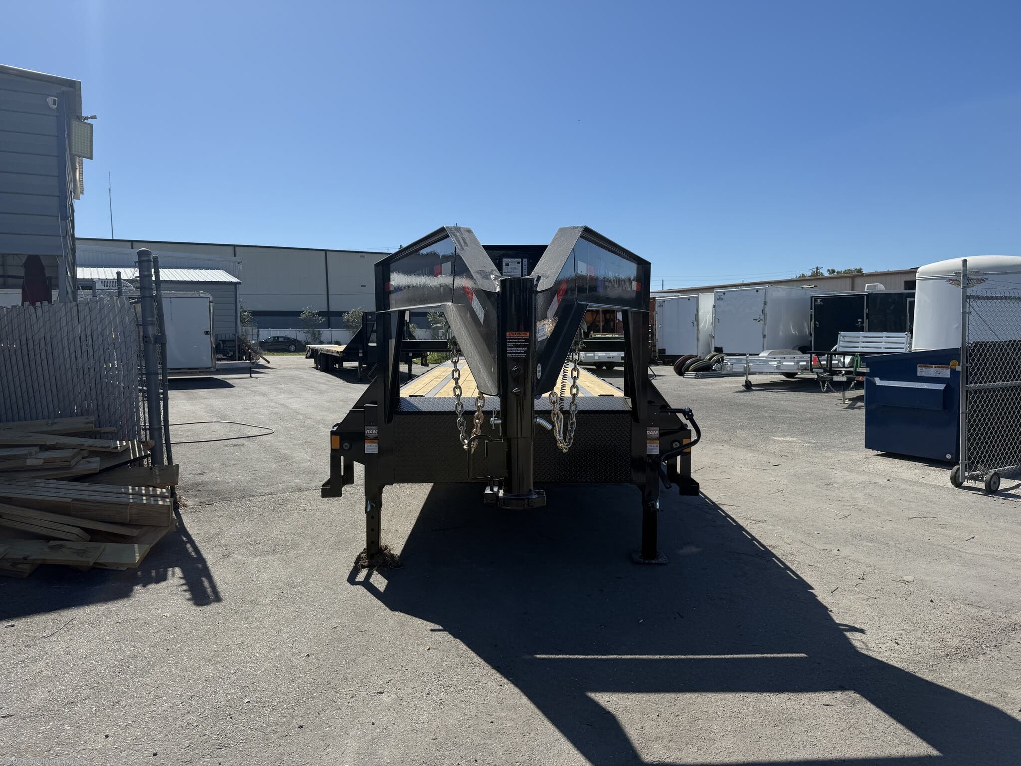 2026 Load Trail GP 102X40 Gooseneck Equipment Flatbed 16K GVWR - New Deckover/Flat Deck Trailer for sale by Southern Trailer in Englewood, Florida