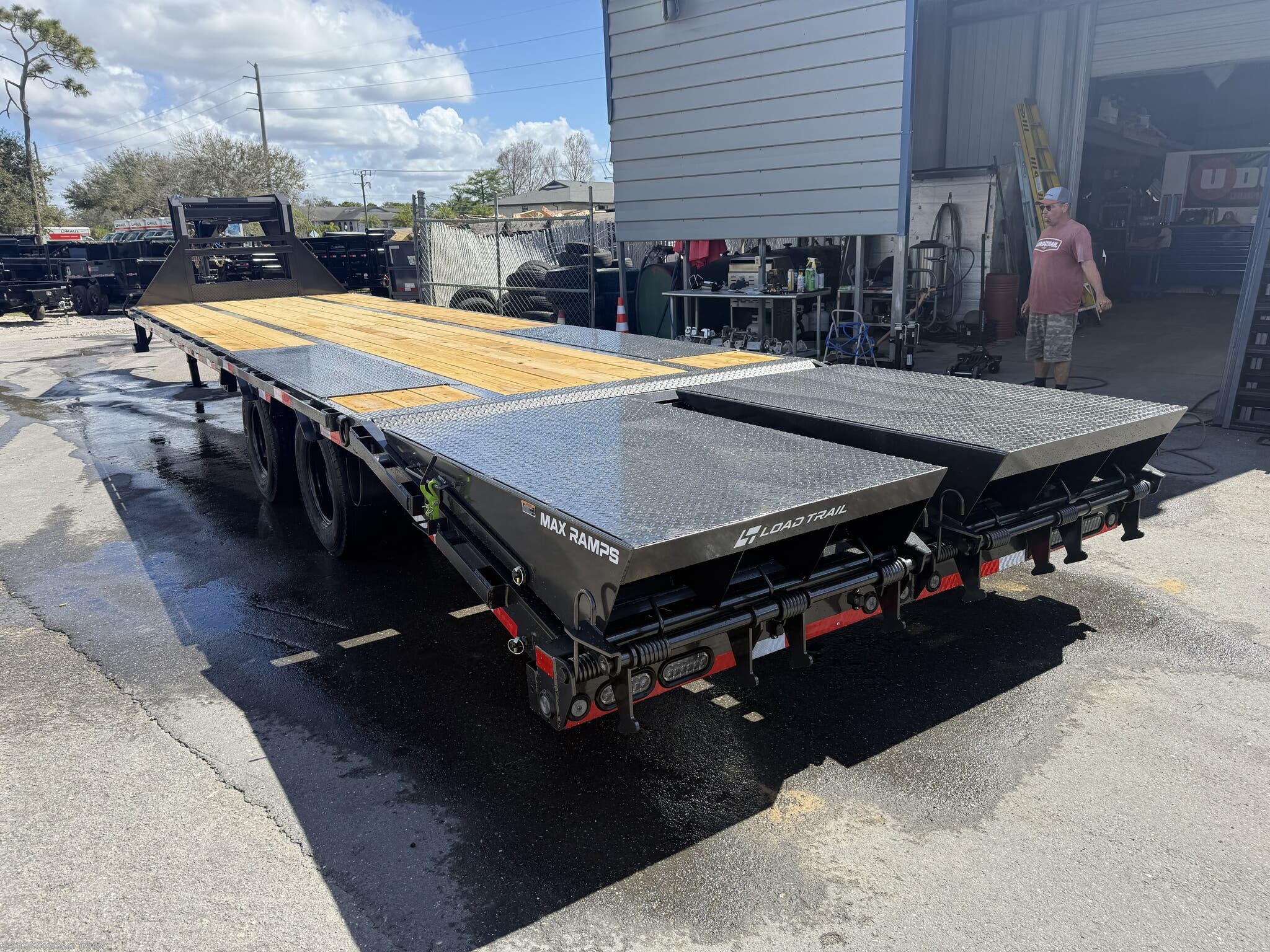 New 2026 Load Trail GP 102X32 Gooseneck Flatbed w/MAX Ramps 25.9K GVWR available in Englewood, Florida