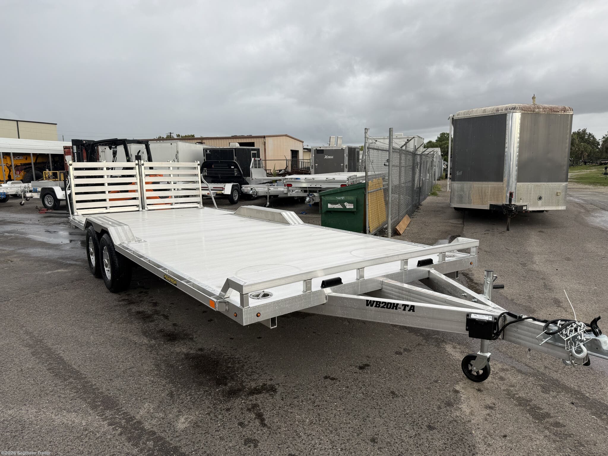 2026 Aluma WB20H-TA-EL 20' Drive Over Fender Trailer w/Split Gate 9.9K - New Equipment Trailer for sale by Southern Trailer in Englewood, Florida