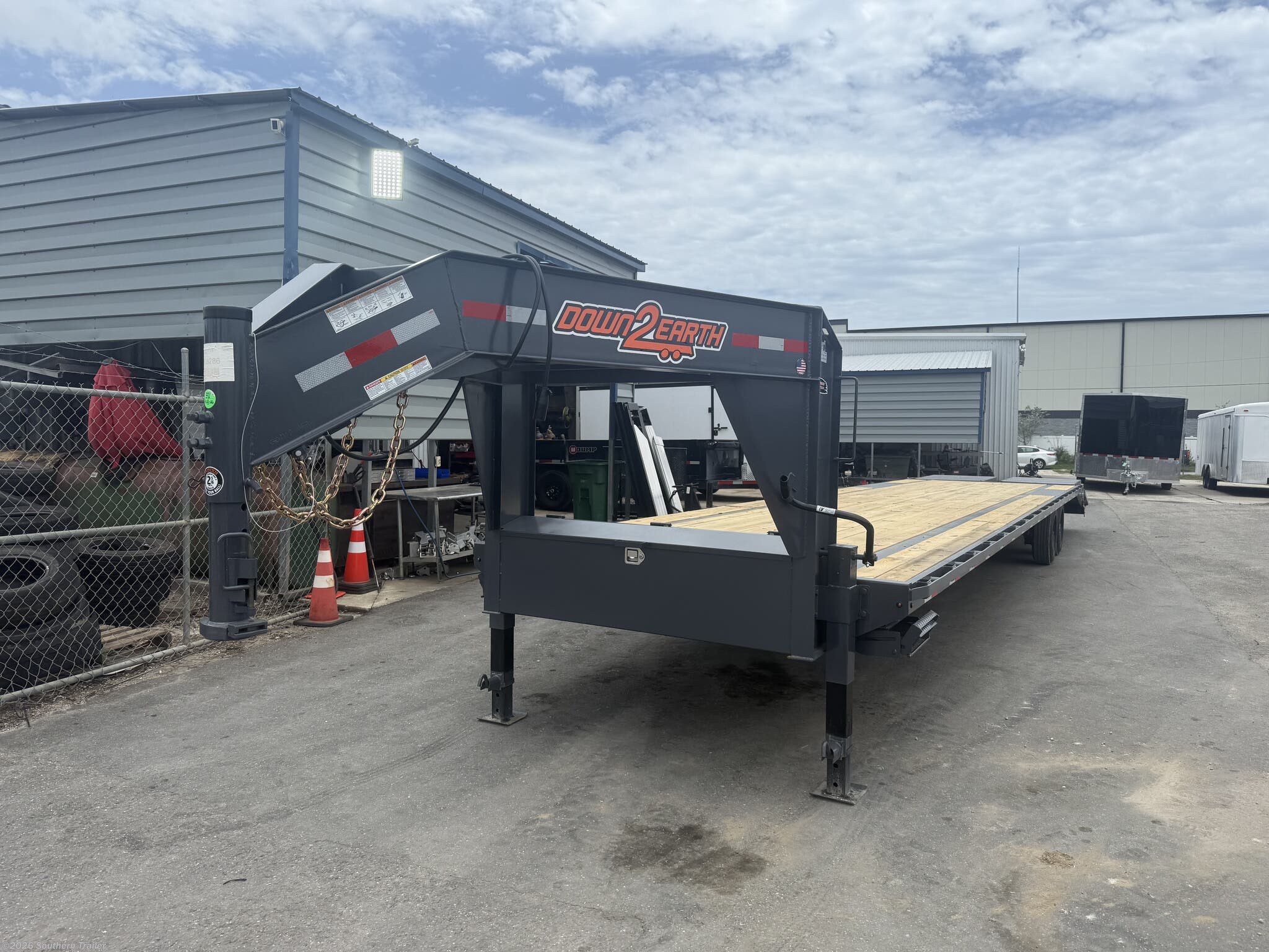 2027 Down 2 Earth 102X40 Gooseneck Flatbed Trailer 17.5K GVWR