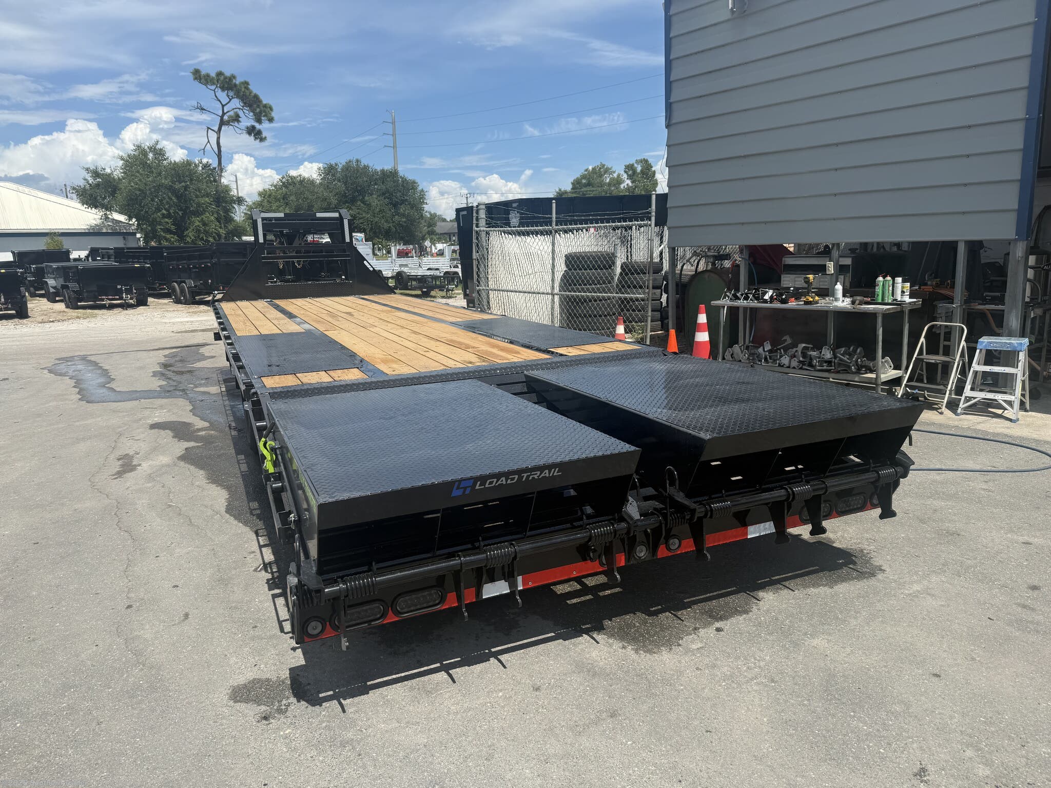 New 2027 Load Trail GP 102X28 Gooseneck Flatbed Trailer 24K GVWR available in Englewood, Florida