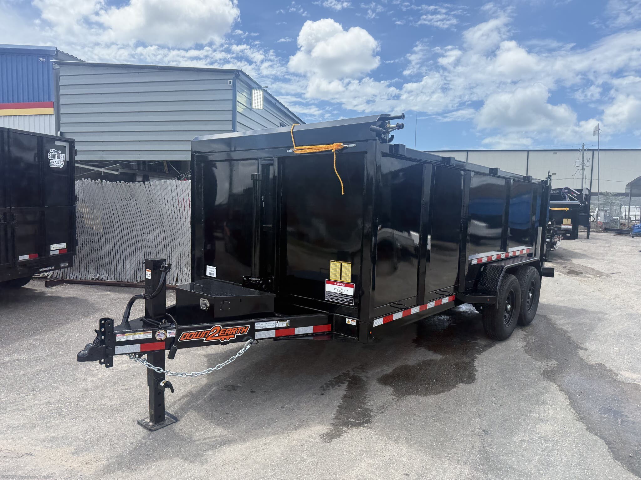 2026 Down 2 Earth 82X16 High Side Telescopic Dump 7GA Floor 14K - New Dump Trailer for sale by Southern Trailer in Englewood, Florida