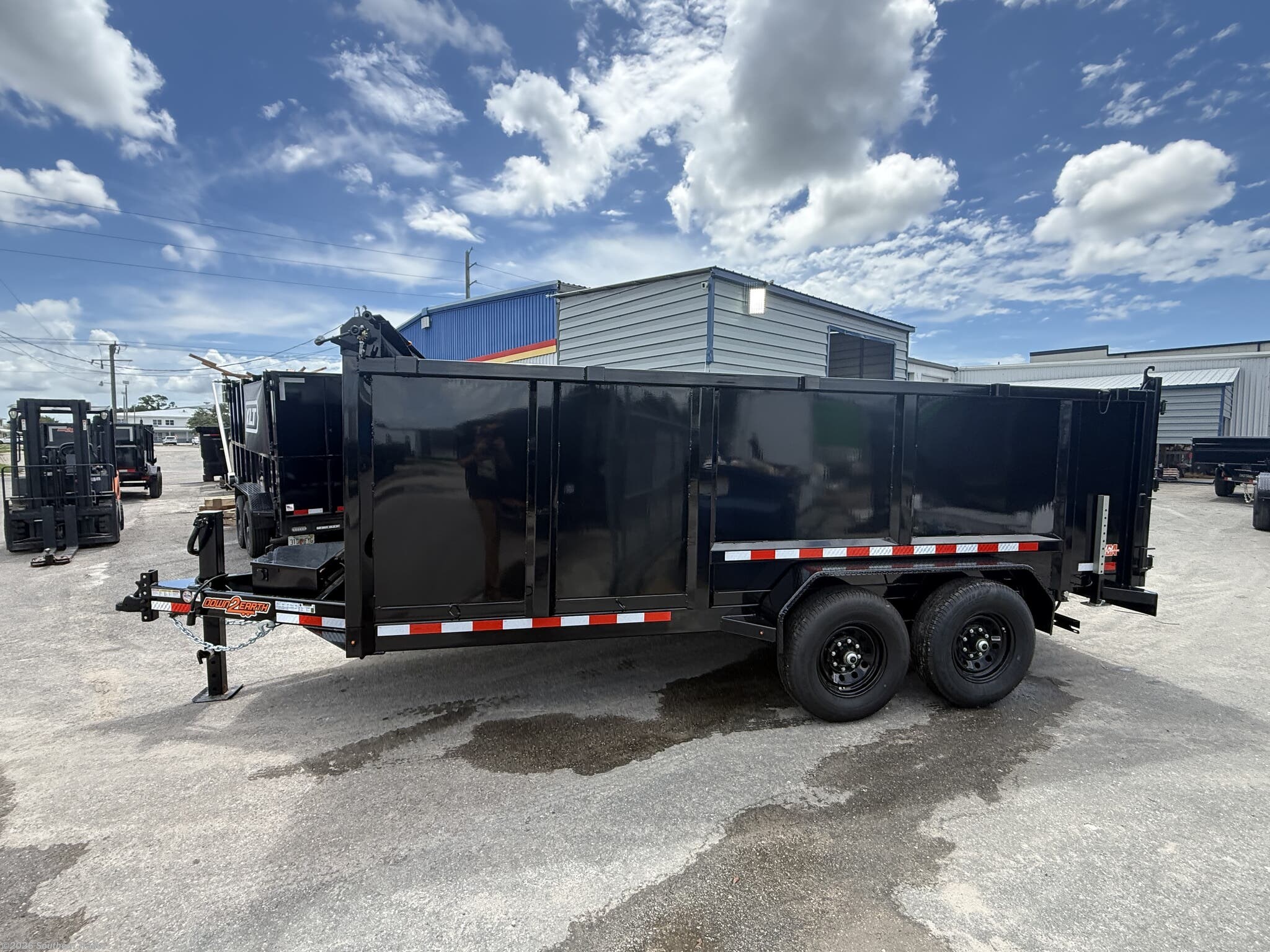 New 2026 Down 2 Earth 82X16 High Side Telescopic Dump 7GA Floor 14K available in Englewood, Florida