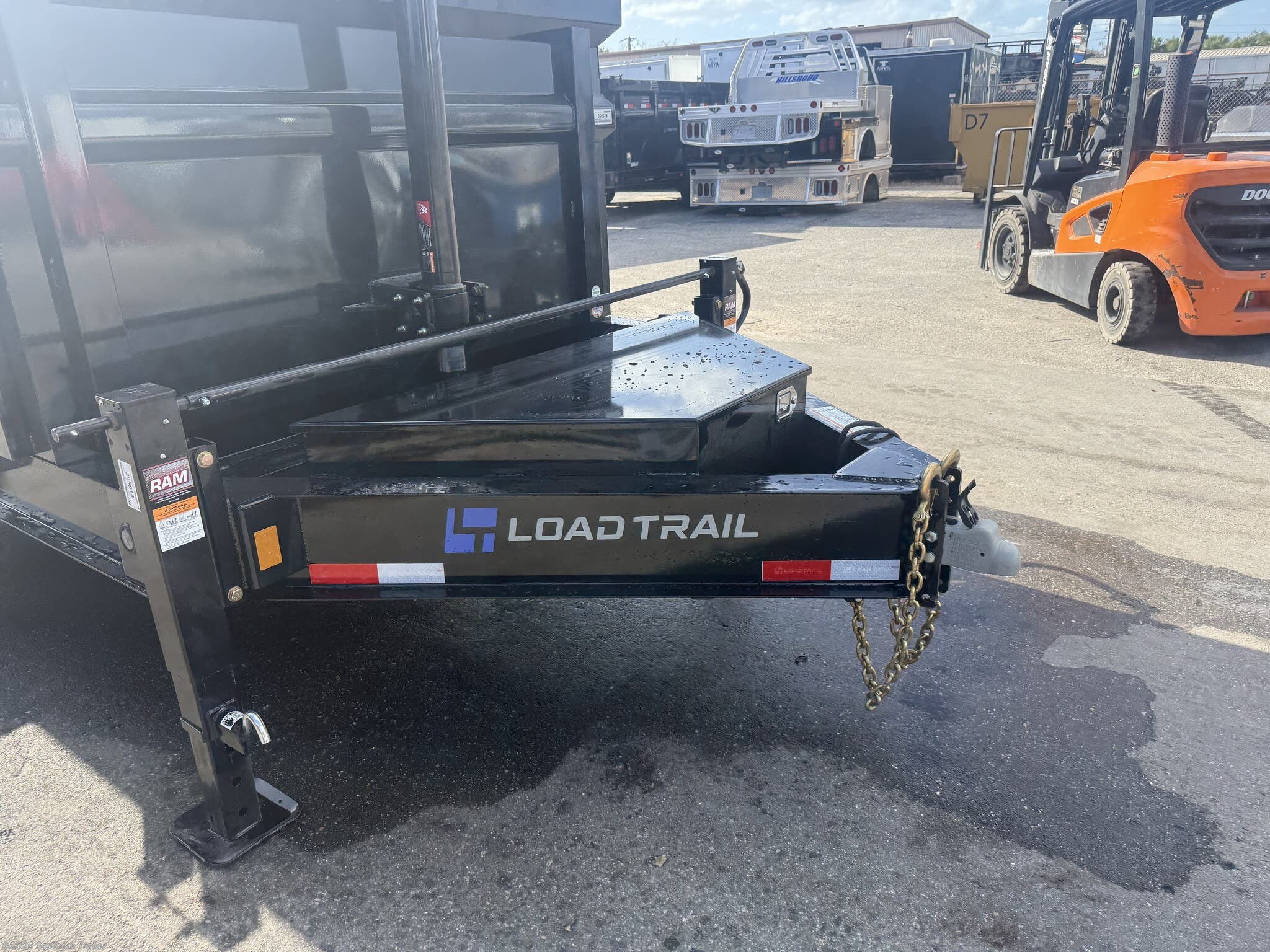 2027 Load Trail DL photo 8