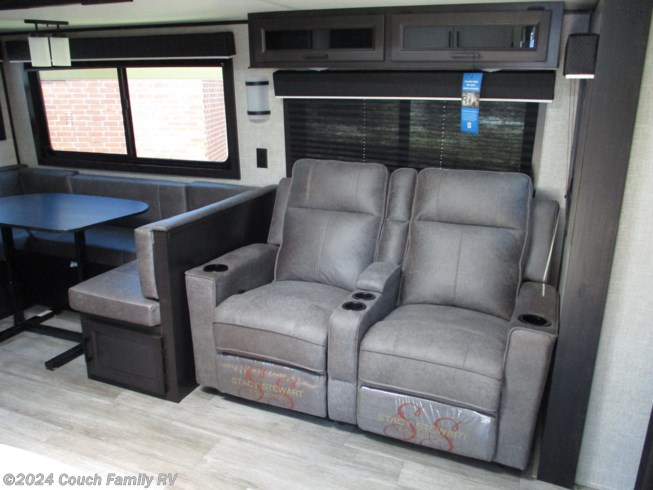 2022 Jay Flight 32BHDS by Jayco from Couch Family RV in Cross City, Florida