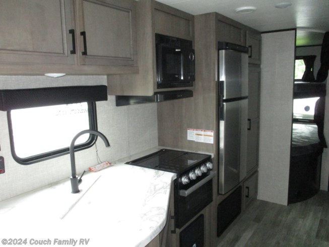 2022 Jayco Jay Flight SLX 8 267BHS - New Travel Trailer For Sale by Couch Family RV in Cross City, Florida features Spare Tire Kit, Queen Bed, Water Heater, Awning, Refrigerator