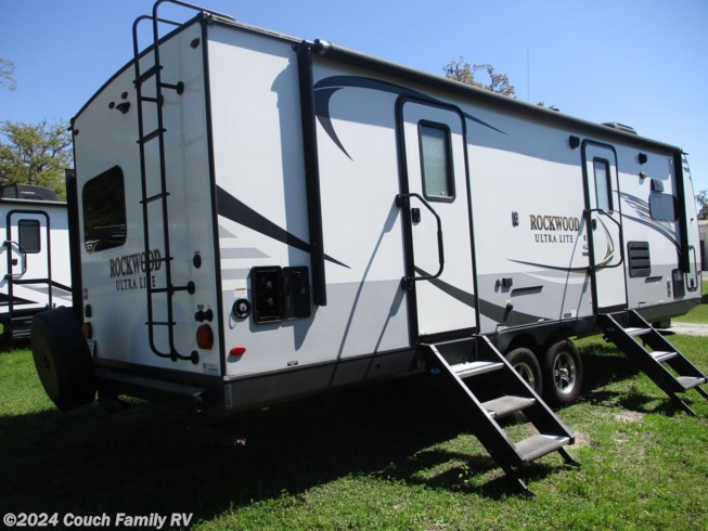 2020 Forest River Rockwood Ultra Lite 2608BS - Used Travel Trailer For Sale by Couch Family RV in Cross City, Florida