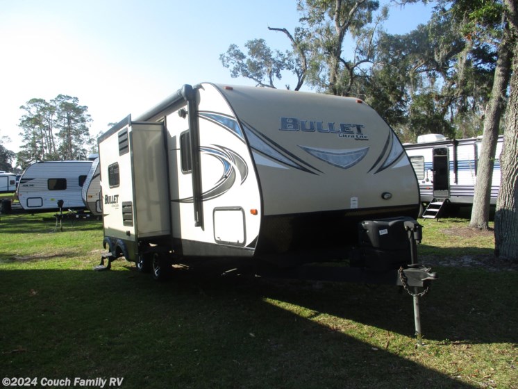 Used 2017 Keystone Bullet East 220RBI available in Cross City, Florida