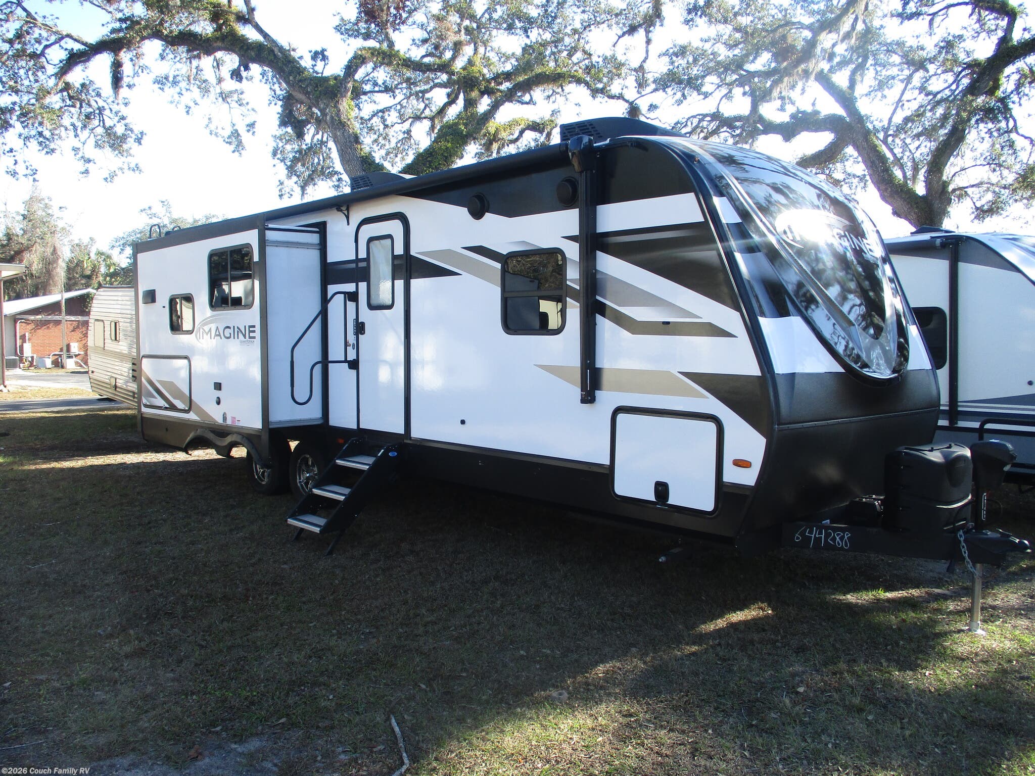 2023 Grand Design Imagine 2670MK - Used Travel Trailer For Sale by Couch Family RV in Cross City, Florida features Leveling Jacks, CO Detector, LP Detector, Ladder, Smoke Detector