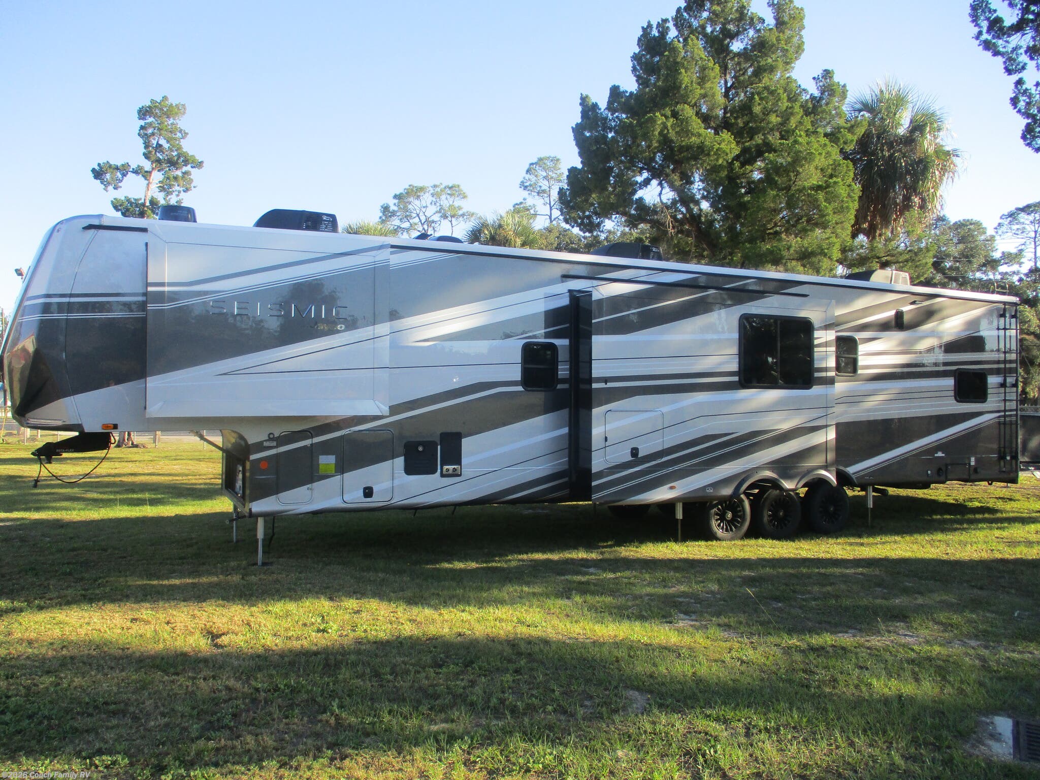 New 2026 Jayco Seismic 395 available in Cross City, Florida