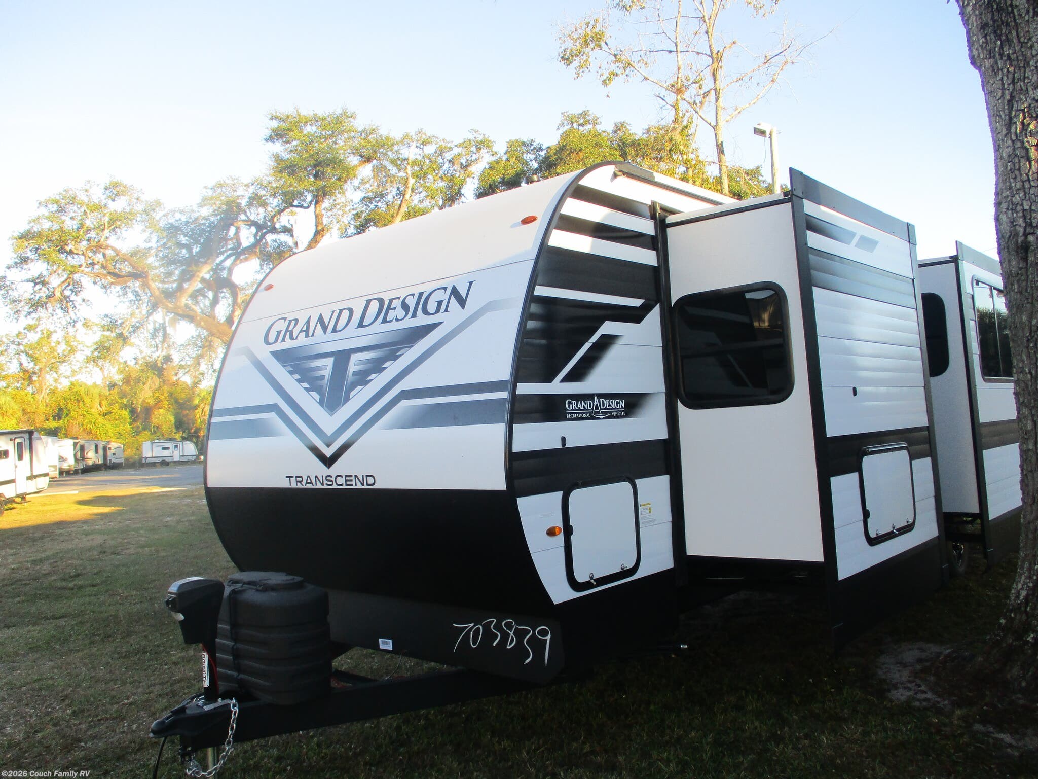2026 Transcend 335BHT by Grand Design from Couch Family RV in Cross City, Florida