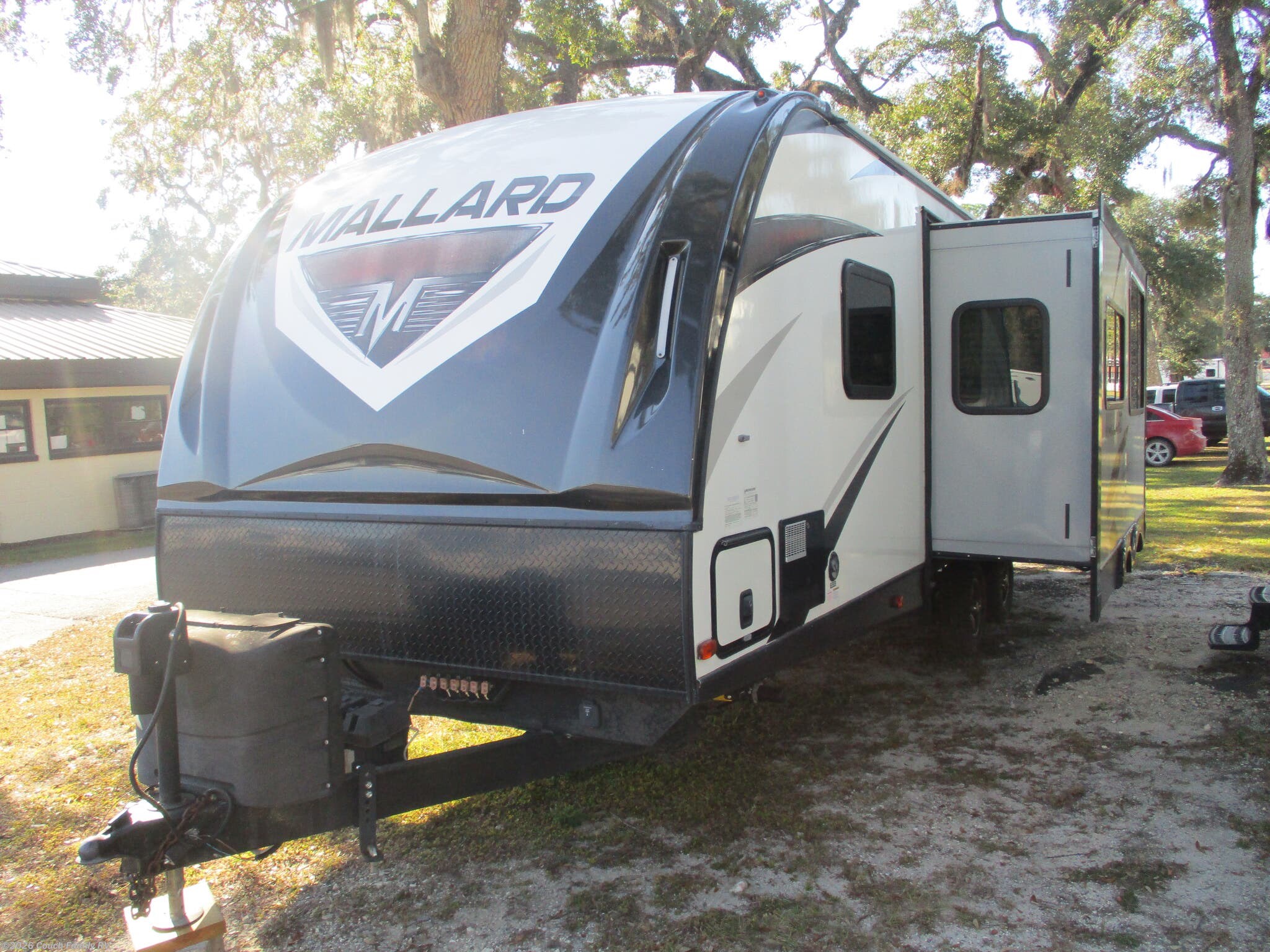 2018 Mallard M-28 by Heartland from Couch Family RV in Cross City, Florida