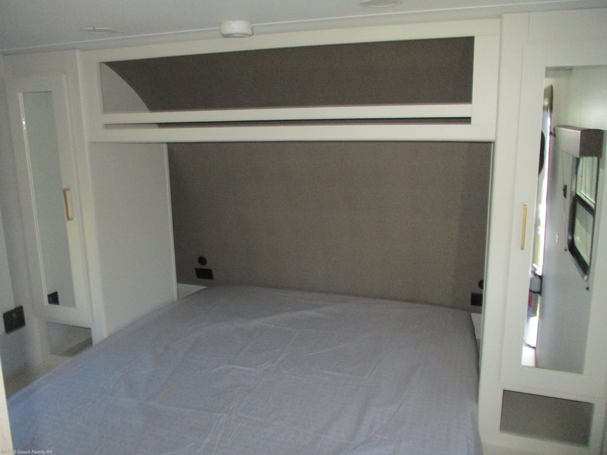 2026 Grand Design Transcend Xplor 24BHX - New Travel Trailer For Sale by Couch Family RV in Cross City, Florida features Refrigerator, Power Roof Vent, Roof Vents, Skylight, Exterior Speakers