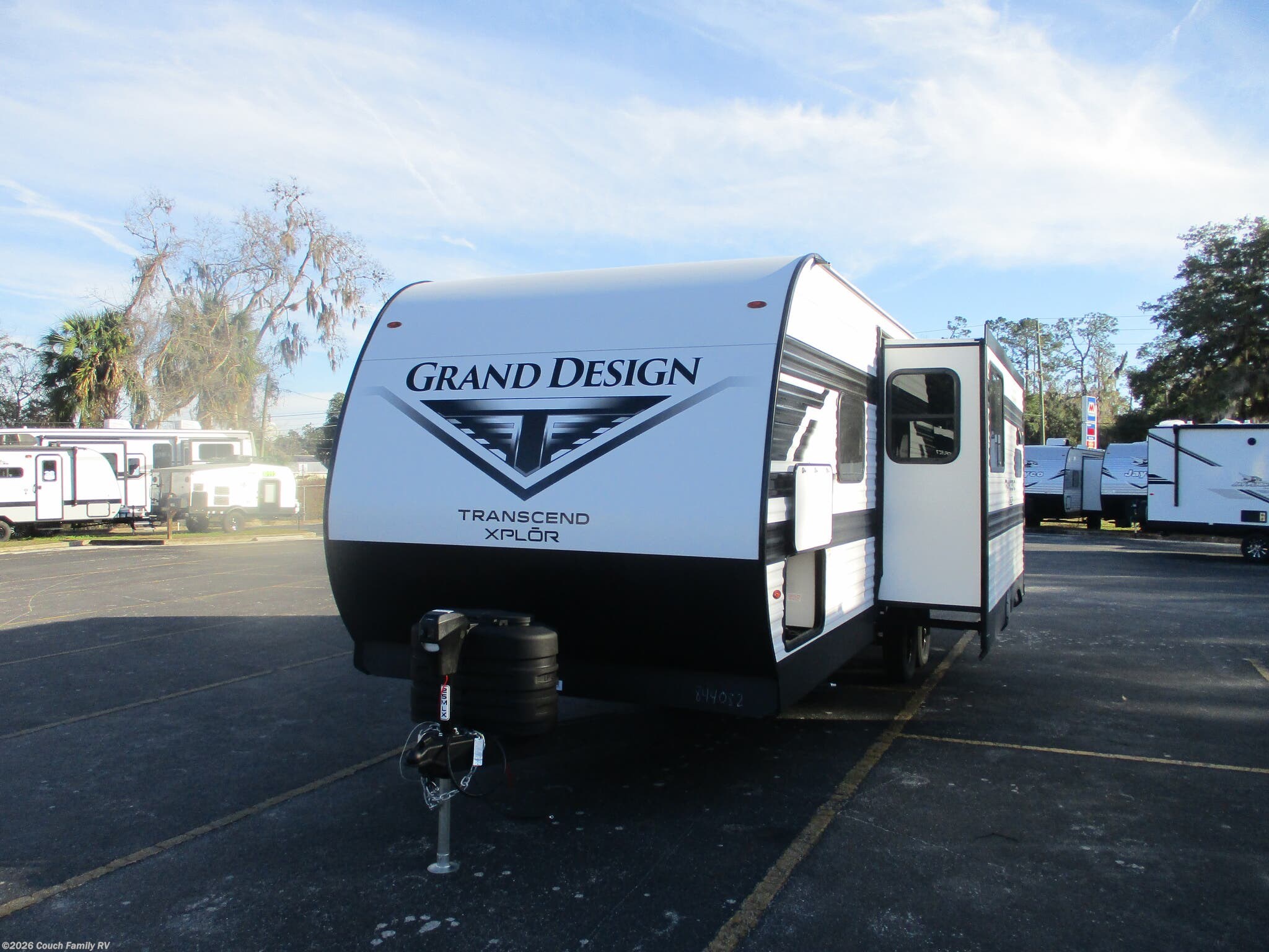 2026 Grand Design Transcend Xplor 25MLX - New Travel Trailer For Sale by Couch Family RV in Cross City, Florida features Furnace, Tinted Windows, Solar Prep, Toilet, Power Awning