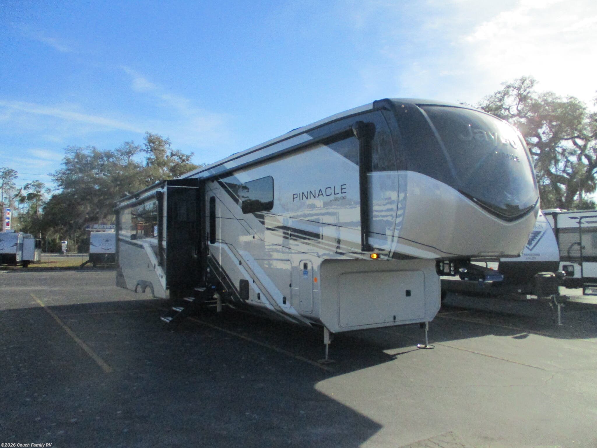 New 2026 Jayco Pinnacle 38FBRK available in Cross City, Florida