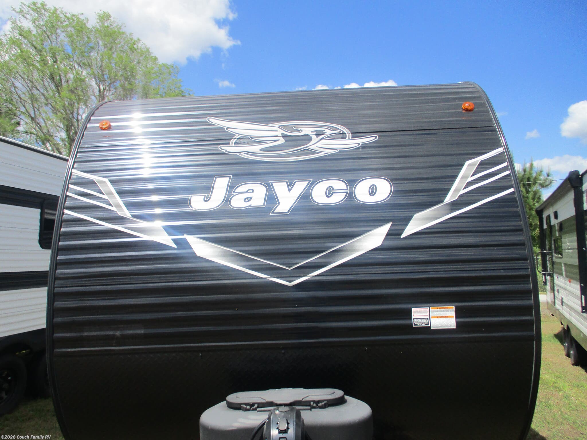 2026 Jayco Jay Flight SLX 262RLS - New Travel Trailer For Sale by Couch Family RV in Cross City, Florida features Auxiliary Battery, Shower, Stove Top Burner, Microwave, Roof Vents