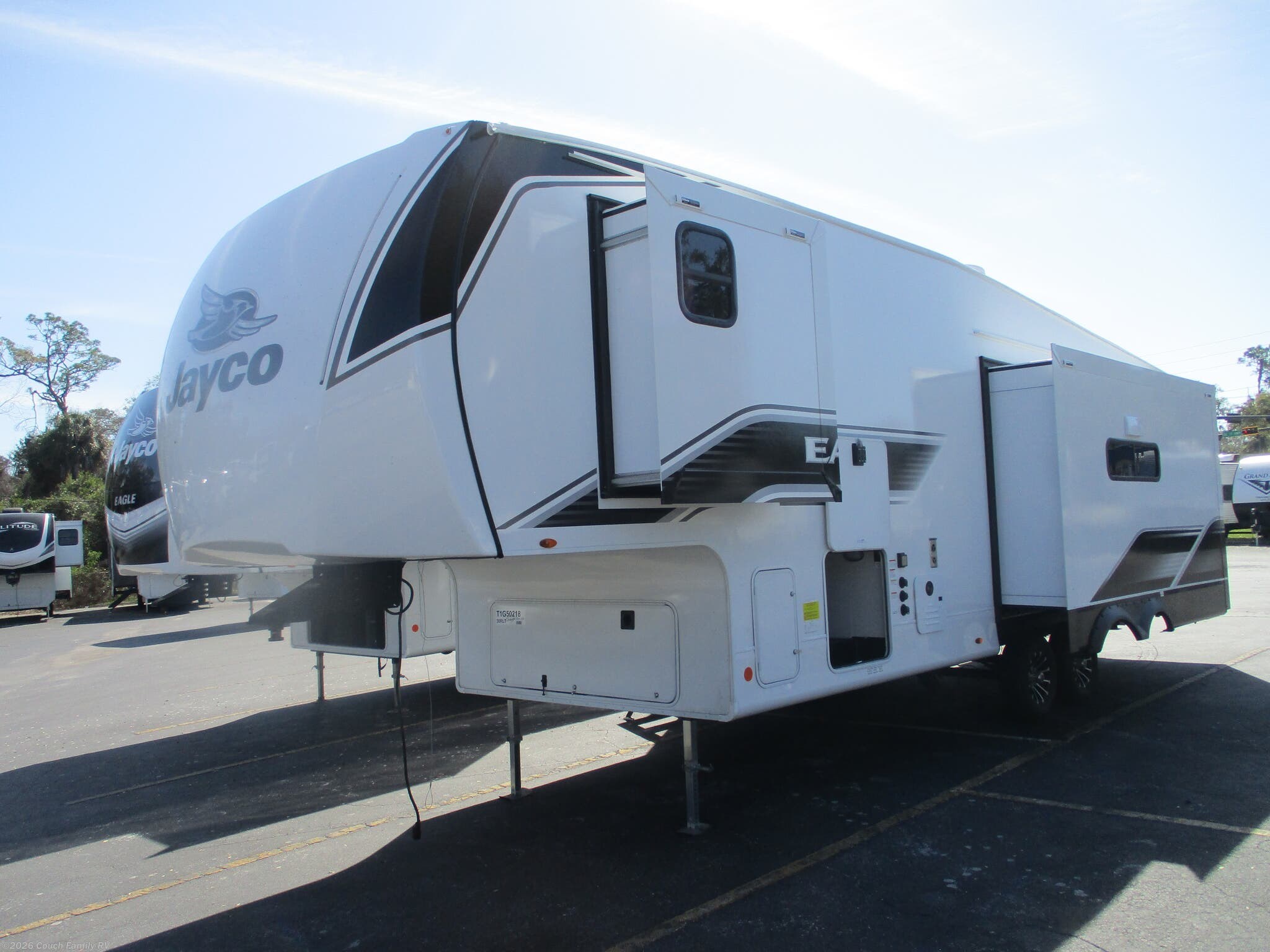 2026 Eagle SLE 30RLT by Jayco from Couch Family RV in Cross City, Florida
