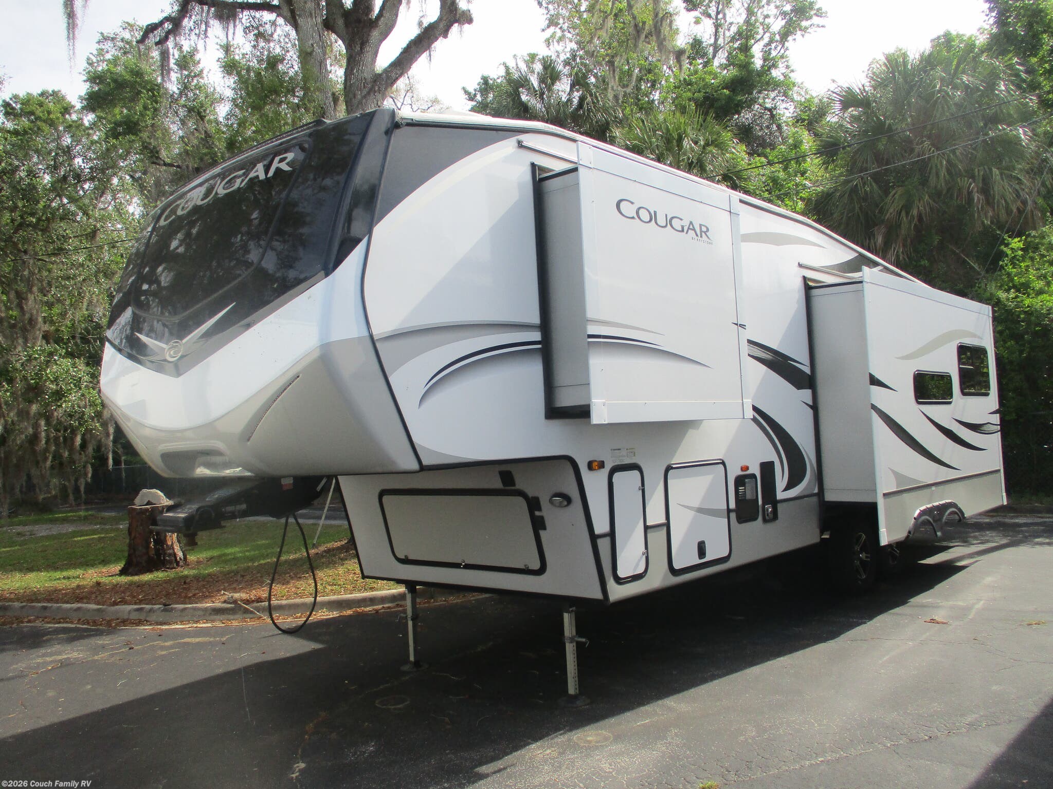 2021 Cougar 302RLS by Keystone from Couch Family RV in Cross City, Florida