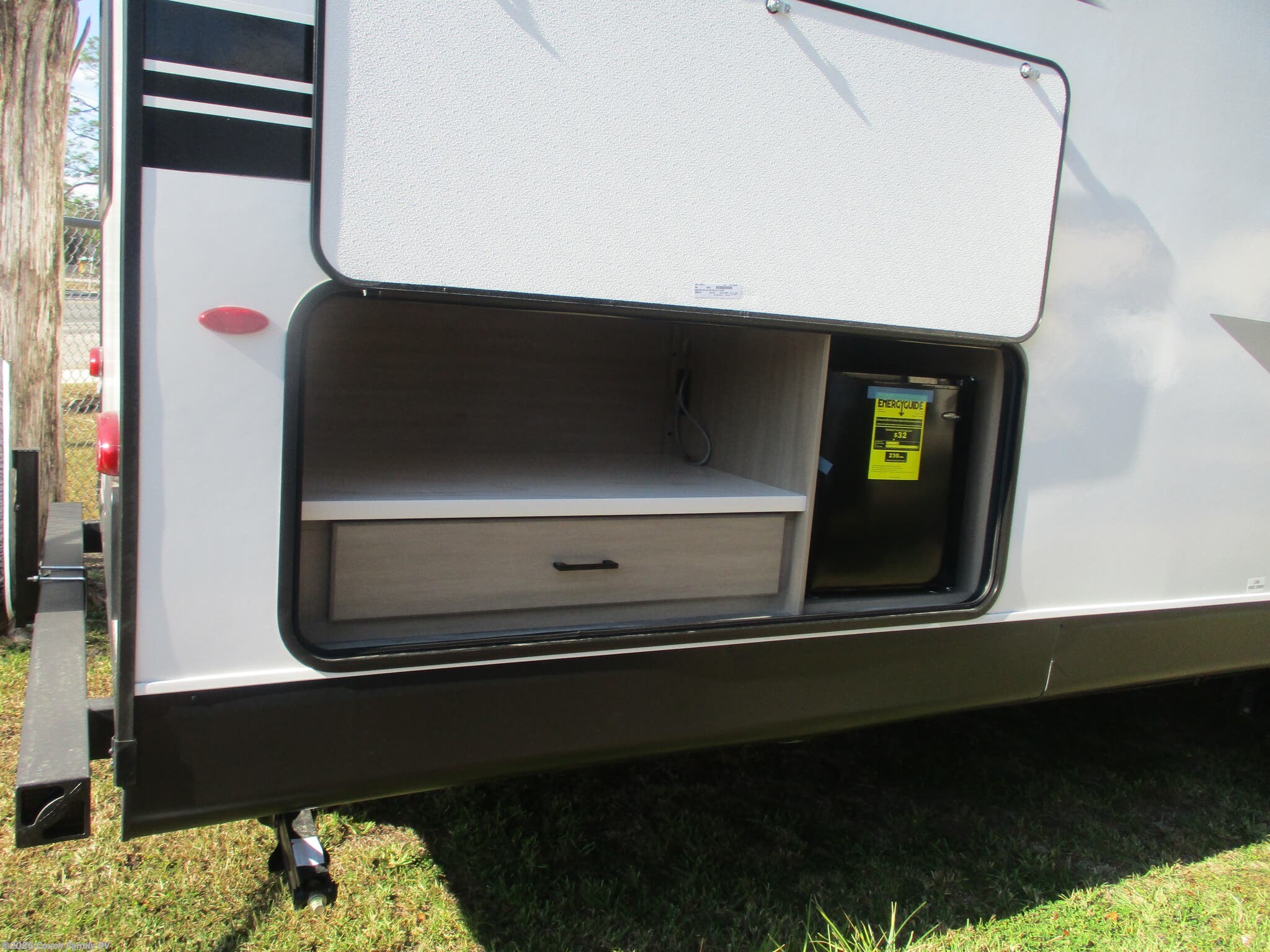 New 2026 Jayco Jay Flight SLX 325BHT available in Cross City, Florida