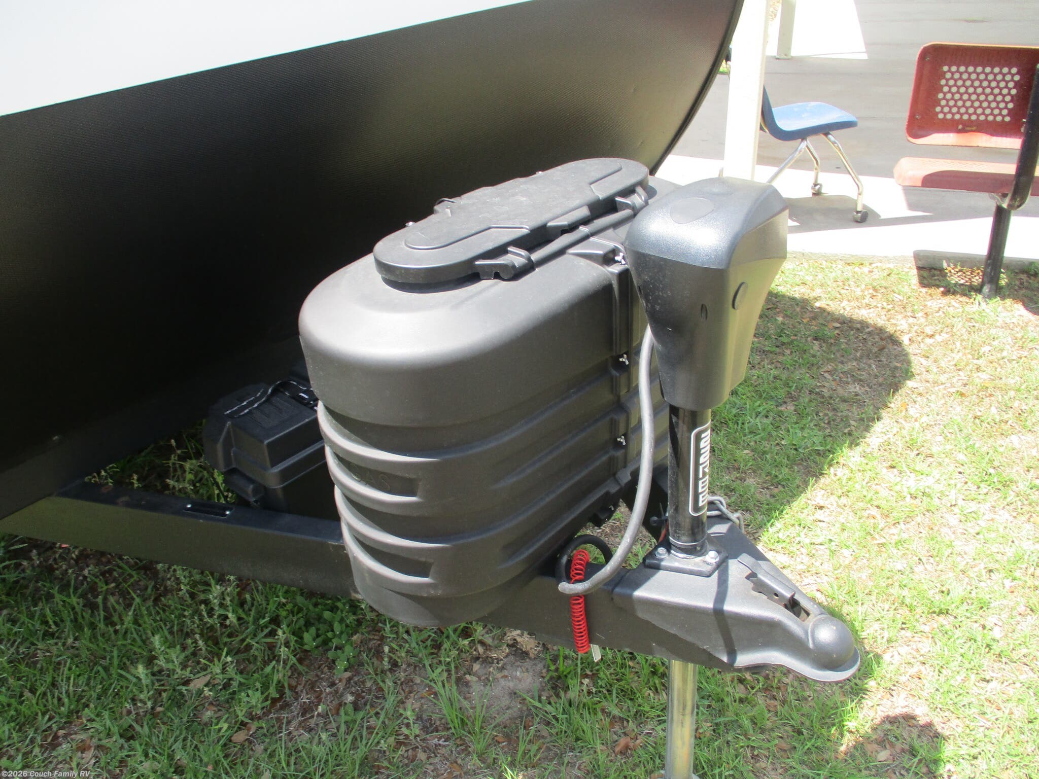 2023 Grand Design Imagine XLS 22RBE - Used Travel Trailer For Sale by Couch Family RV in Cross City, Florida features Dinette, Water Heater, TV, Solar Panel, Refrigerator