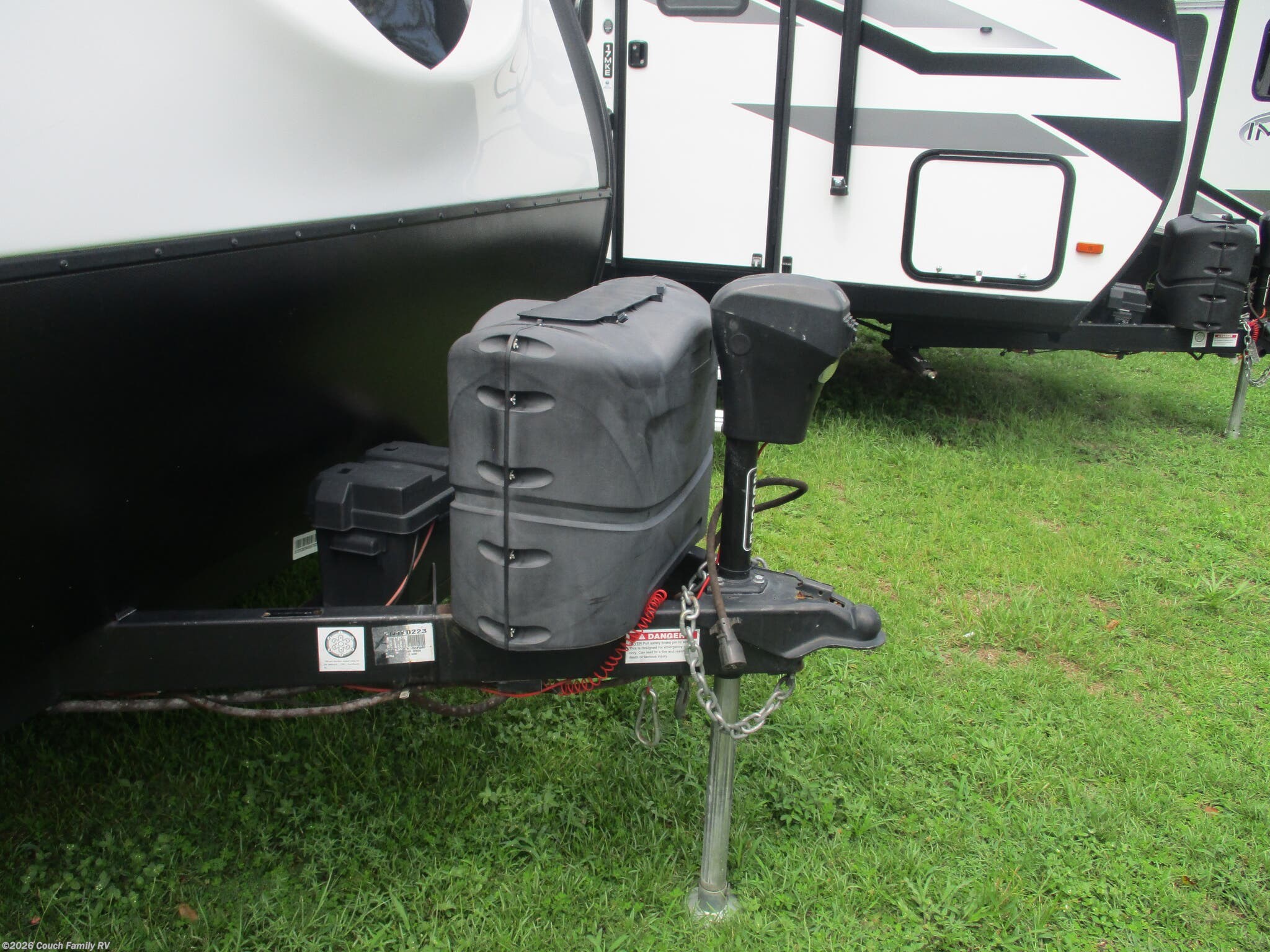 2022 Grand Design Imagine 2600RB - Used Travel Trailer For Sale by Couch Family RV in Cross City, Florida features Smoke Detector, Power Roof Vent, Shower, Oven, DVD Player